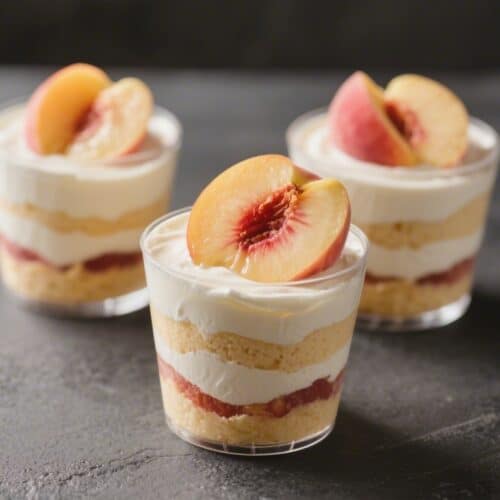Fresh Peach and Cream Dessert Cups