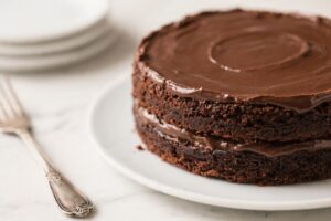 5 Ingredient Chocolate Cake