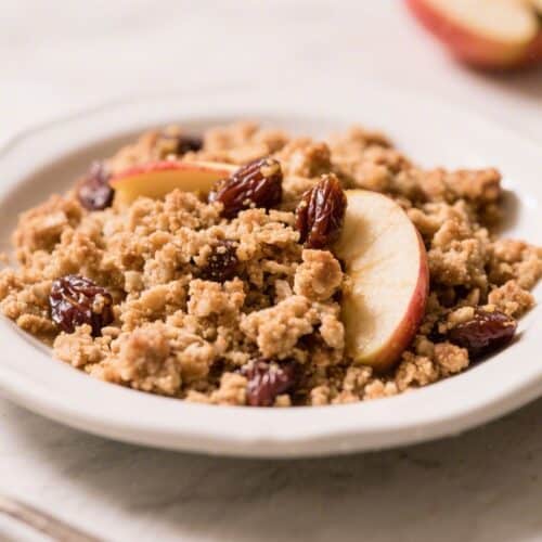 Naturally Sweetened Apple Date Crumble