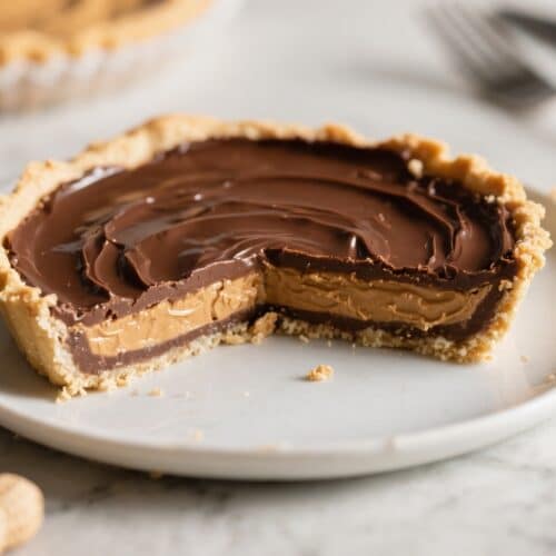 5 Ingredient Chocolate Peanut Butter Pie