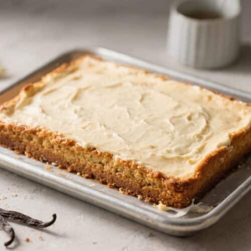 5 Ingredient Vanilla Traybake